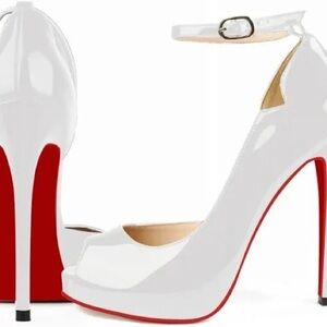 Christian Louboutin round chick Alta 120